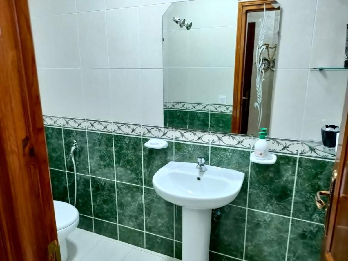 Joli Appart Climatise Pour Un Sejour Formidable Pour Les Familles Tanger Ngoại thất bức ảnh